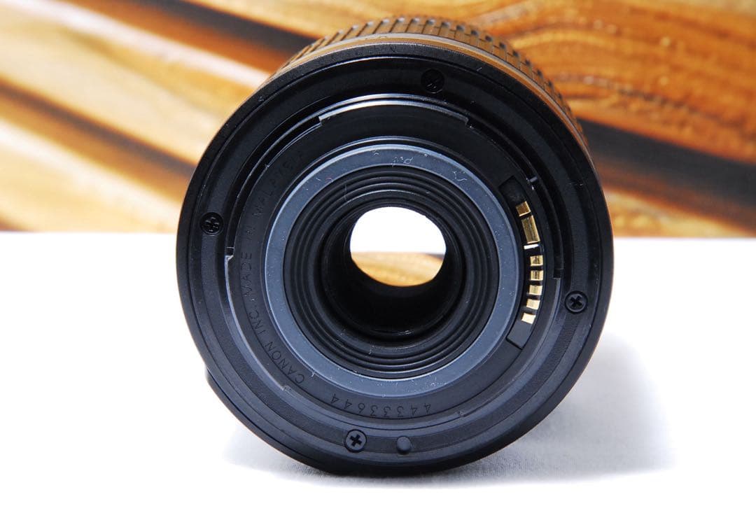一眼レフ 望遠レンズ キャノン 55-250mm is