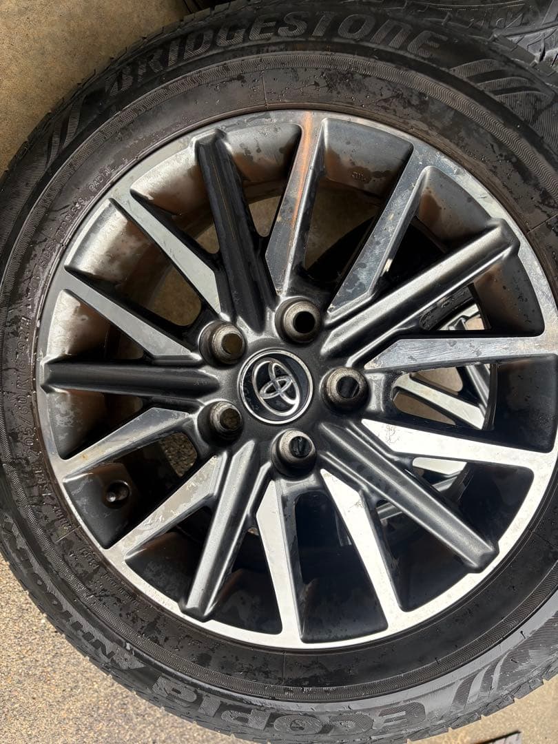 トヨタ 80系ヴォクシー 16インチ ホイールセット ブリヂストン