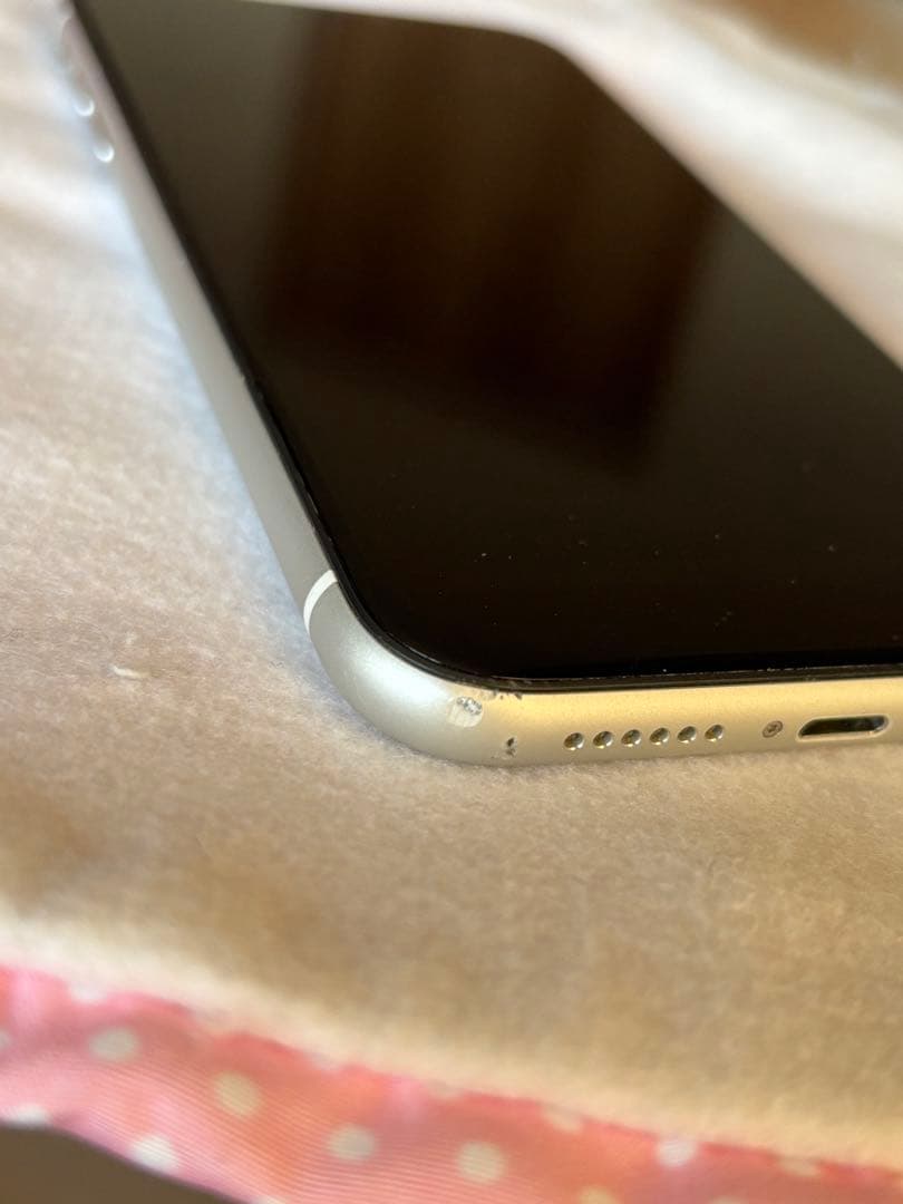 iPhone XR 64GB ホワイト 本体のみ 初期化済み