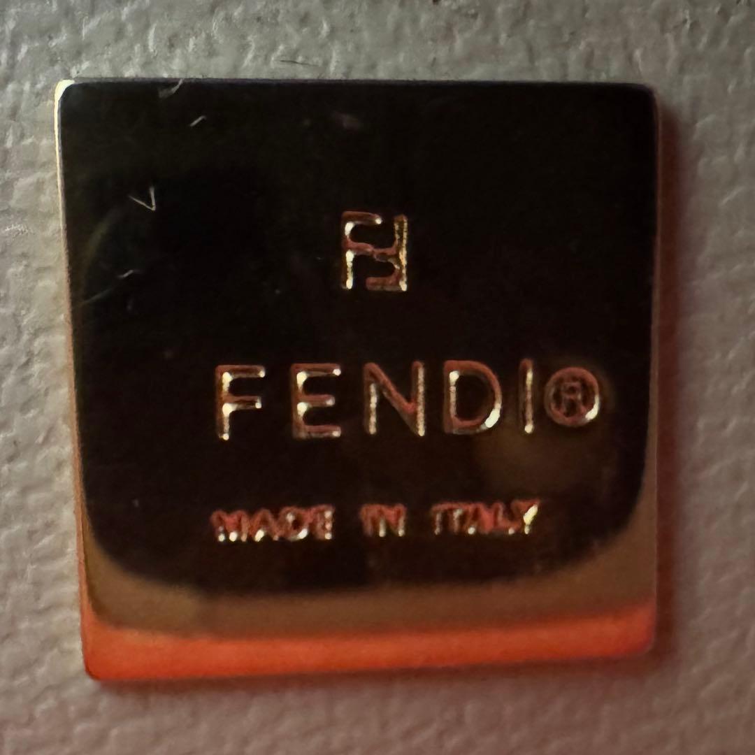FENDI ハンドバッグ ズッカ柄 ピンク エナメル トップハンドル ズッキーノ