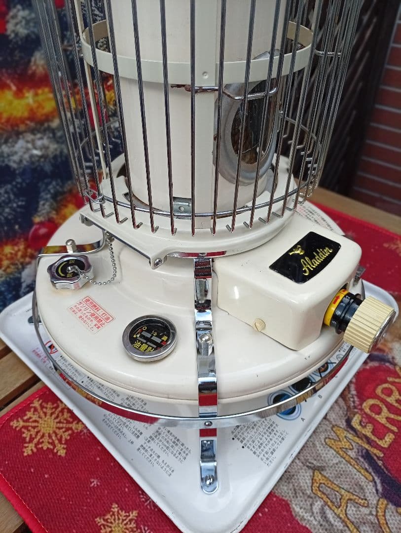 アラジンストーブ メンテナンス済み。純正芯交換済。取説付きです。グリーン