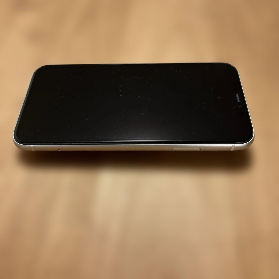 iPhone 11 本体 白（ホワイト） 64GB SIMフリー