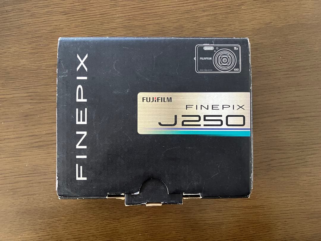 デジタルカメラ FUJIFILM FinePix J250