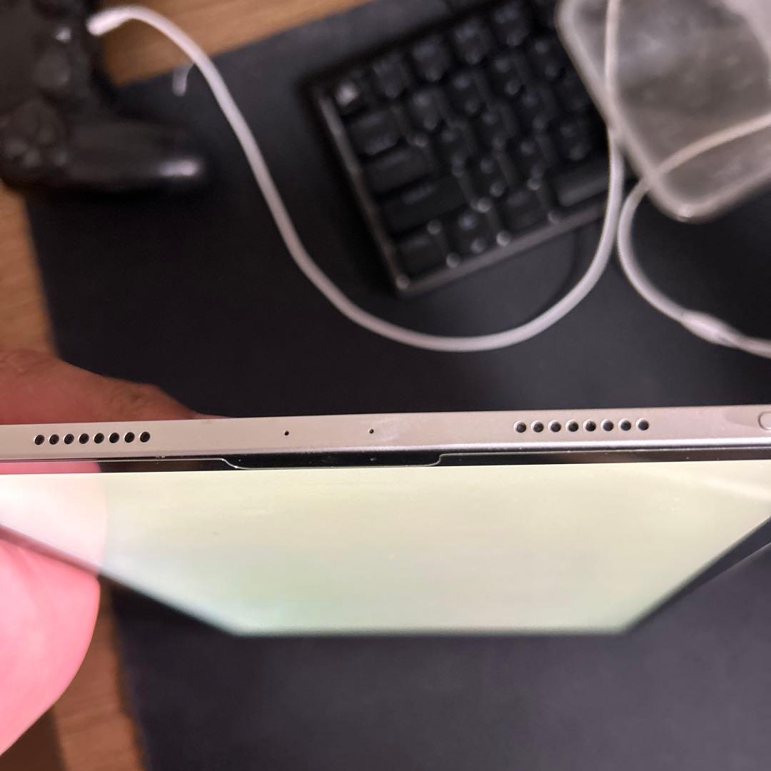 iPad Pro 11 第３世代 128GB WiFiモデルケースと画面保護付き