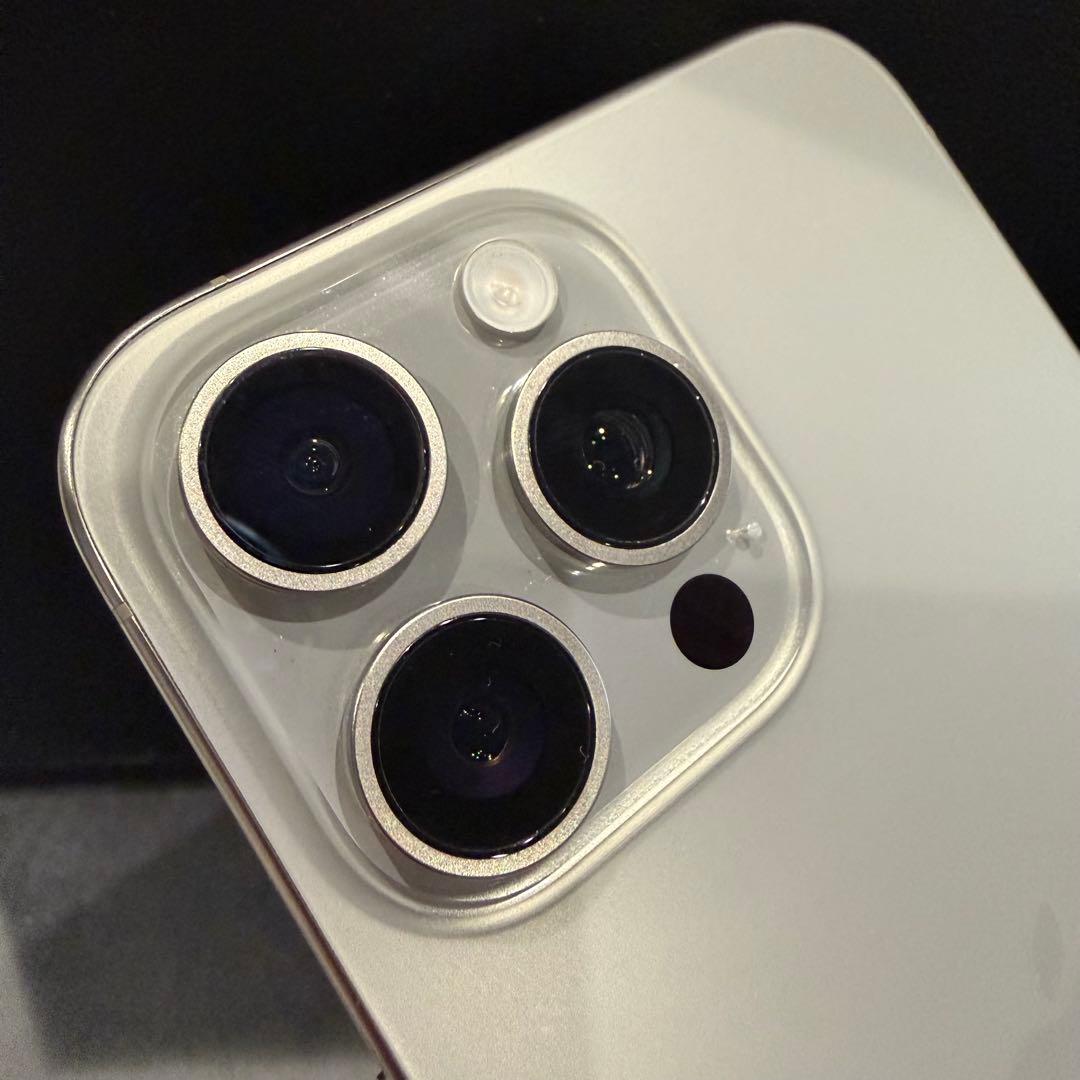 iPhone 15 ProMax 256G CASETIFYケース付き