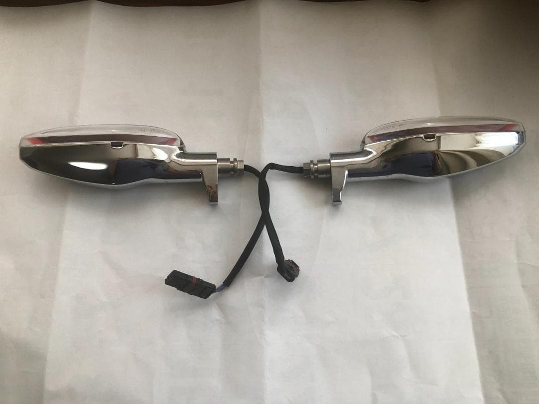  R18 リアウィンカー　ストップランプ