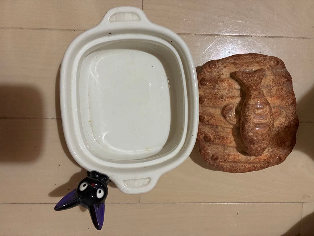 【希少品】魔女の宅急便　ジジのにしんパイ　陶器　キャンディポット