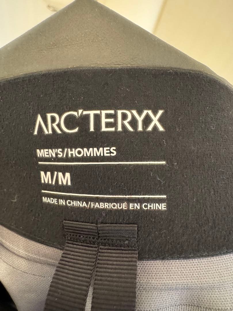 【超美品】ARC'TERYX Beta SL Hybrid Jacket