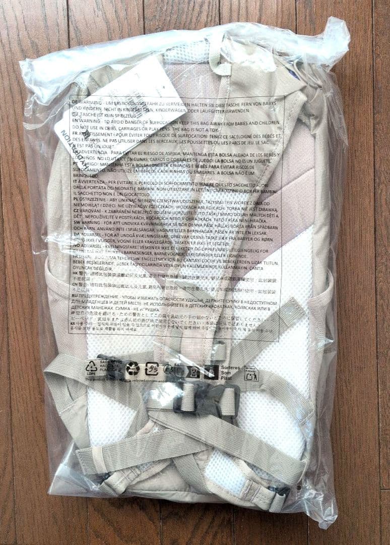 TRAILBLAZER 10 SALOMON　カネコアヤノ　バックパック　グレー