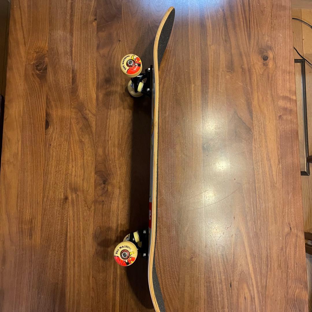 トイマシーン　スケートボード　スケボー　コンプリート　中古スケートボード