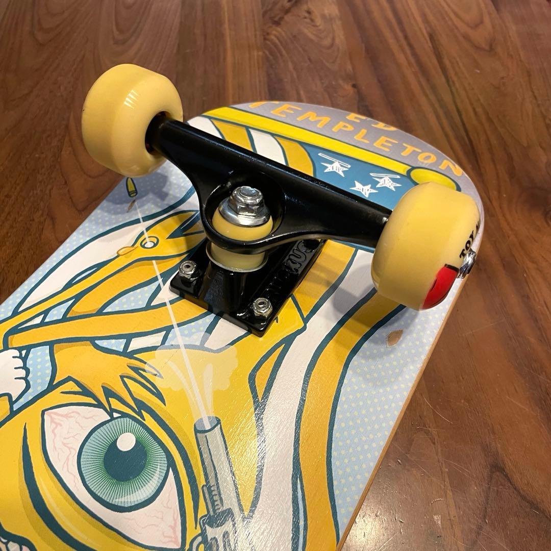 トイマシーン　スケートボード　スケボー　コンプリート　中古スケートボード