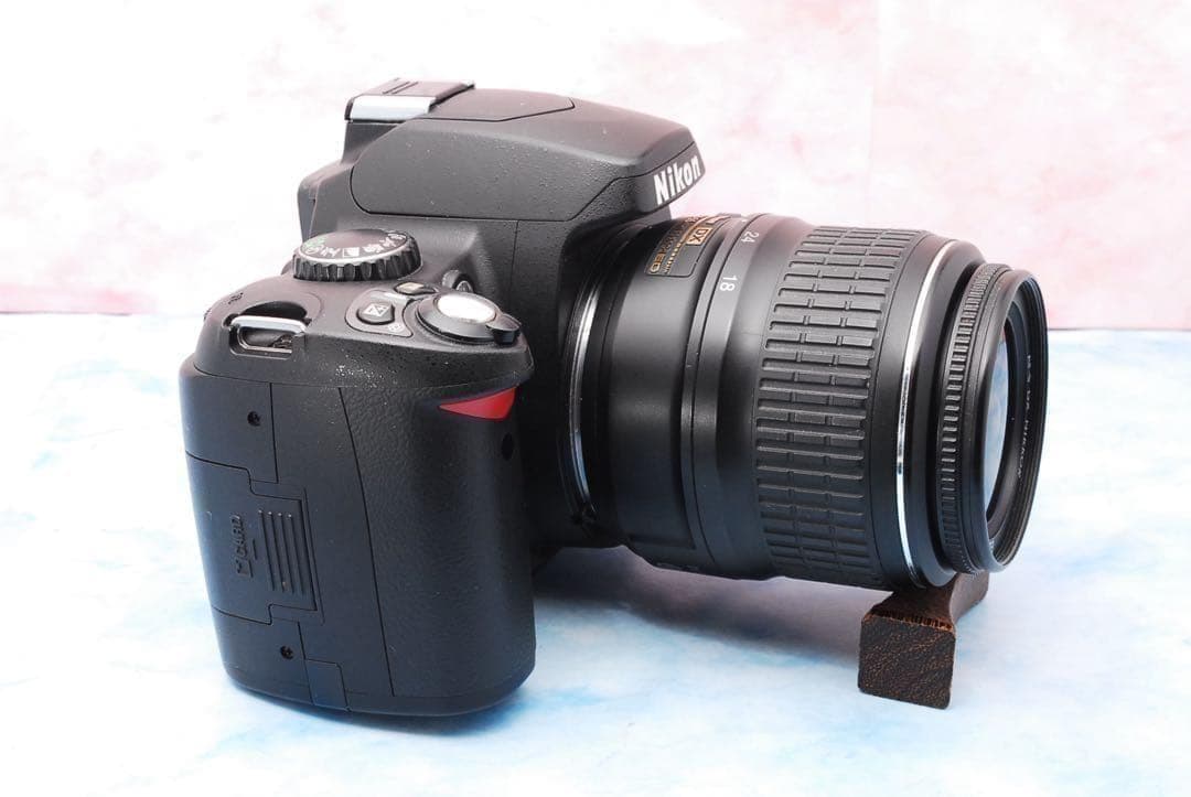 ニコン D40★入門セット★一眼レフカメラ★S数少！★望遠レンズ付Wレンズ