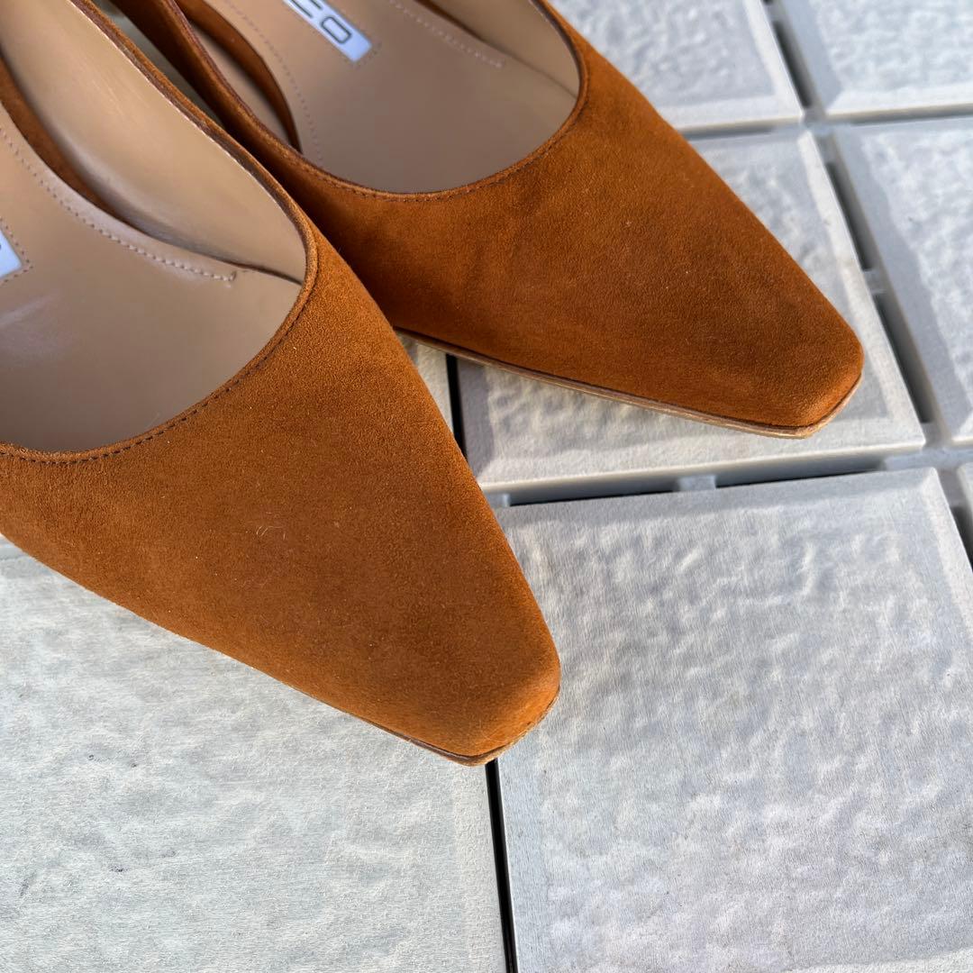 37 PELLICO パンプス　ブラウン　スエード　ローヒール　24