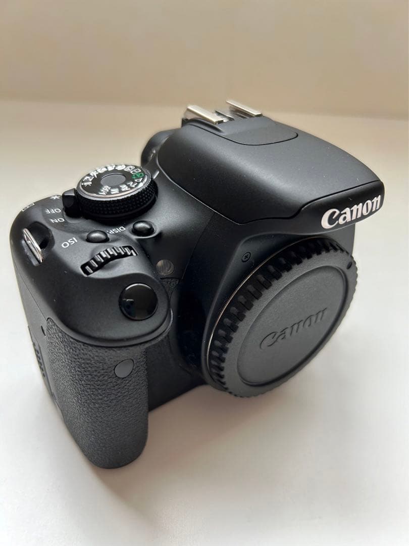 があとCanon EOS Kiss X5