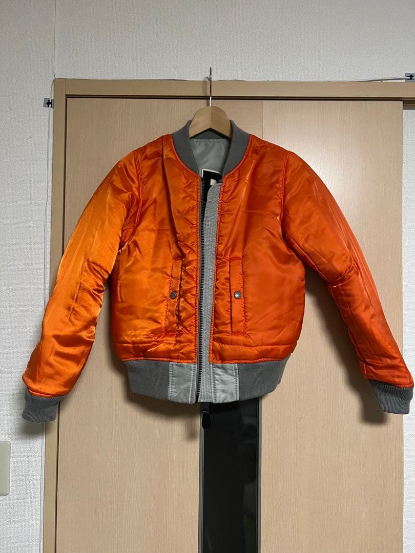 『みう』【美品】AVIREX　MA-1