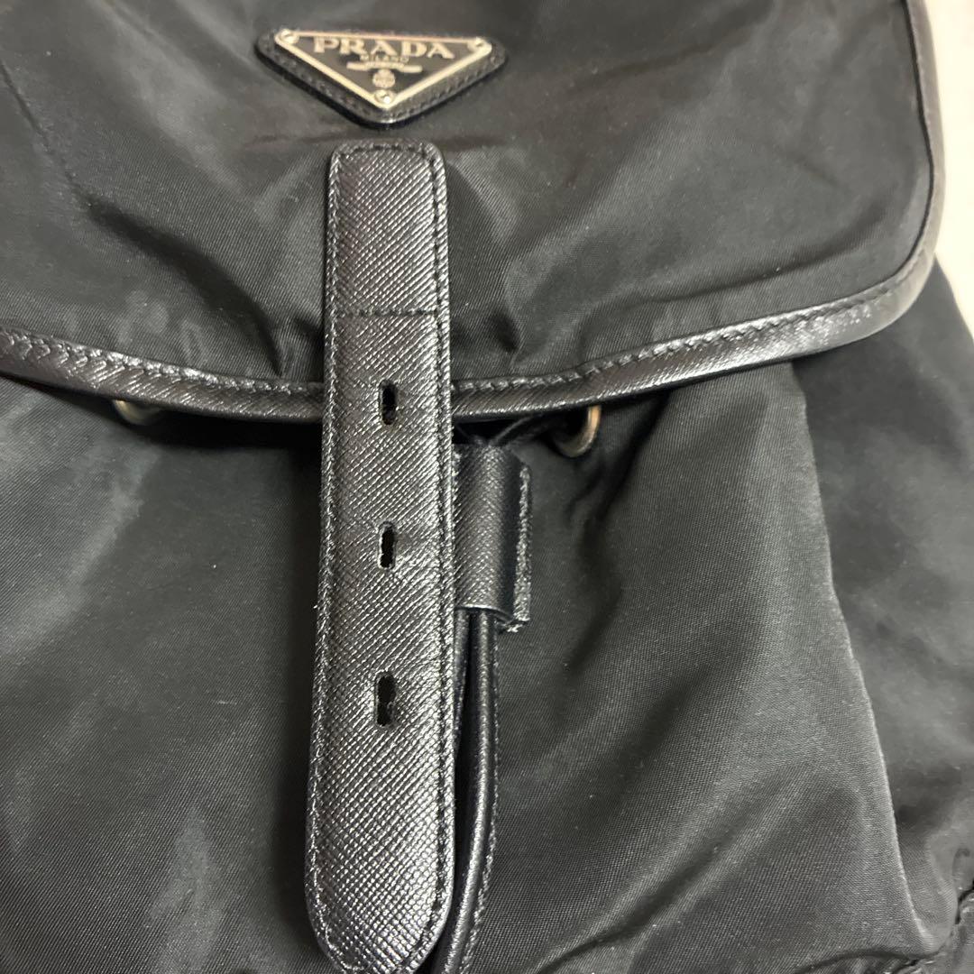 ✴︎正規品✴︎刻印あり✴︎プラダ　リュック　V130 NERO ブラック