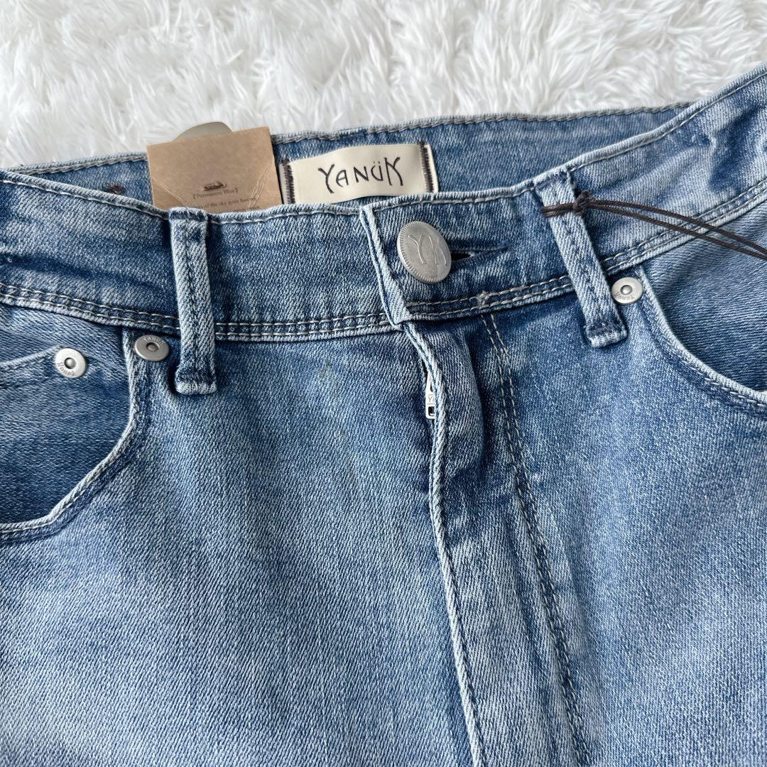 【未使用】ヤヌーク　フレアパンツ　デニム　27