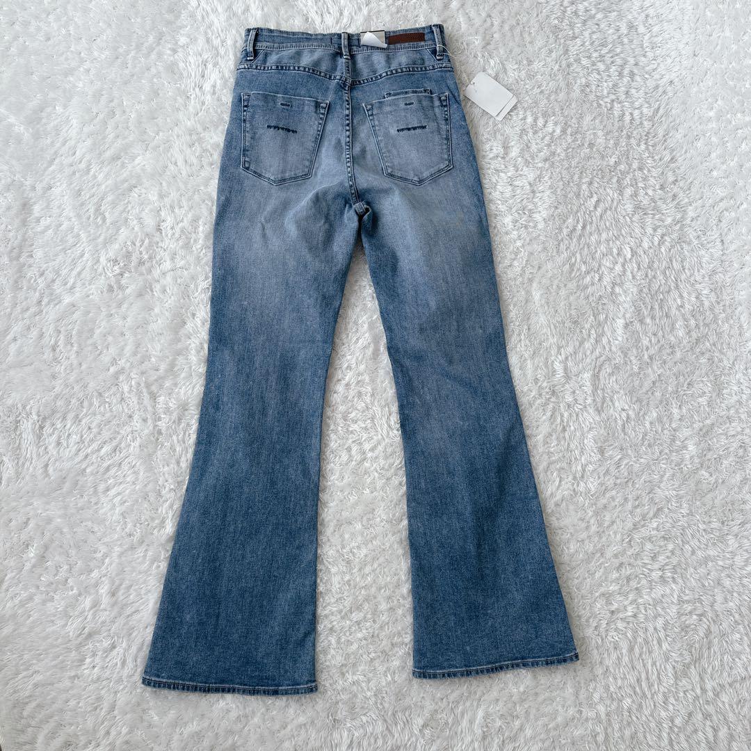 【未使用】ヤヌーク　フレアパンツ　デニム　27