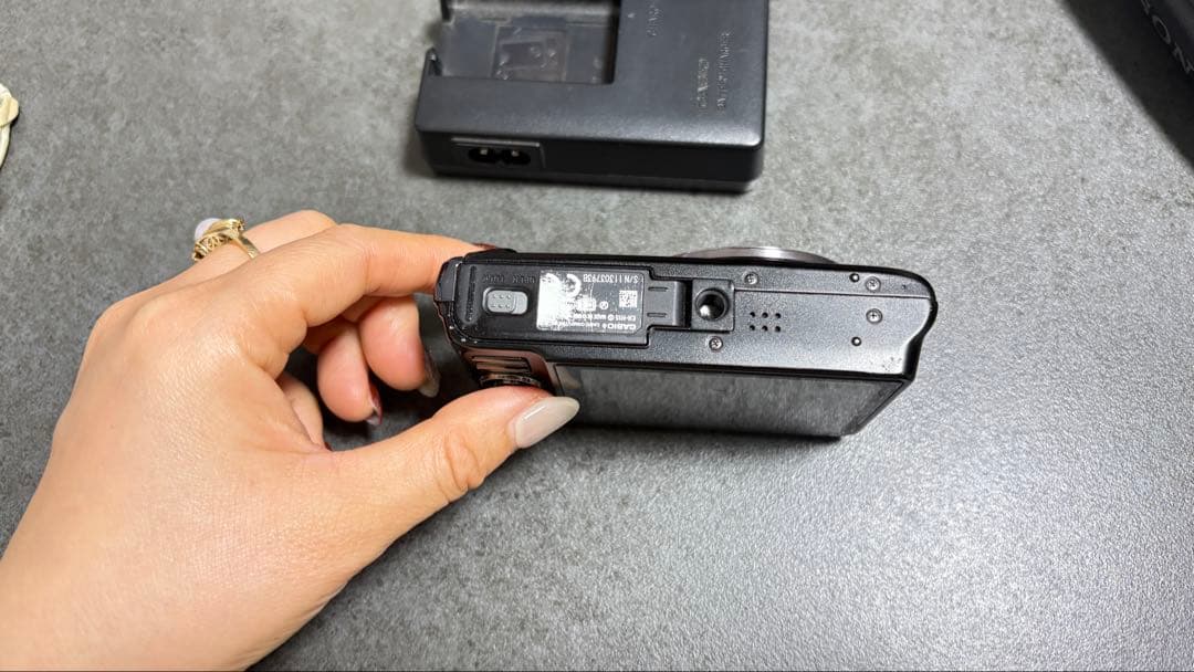 デジタルカメラ Casio ex-H15