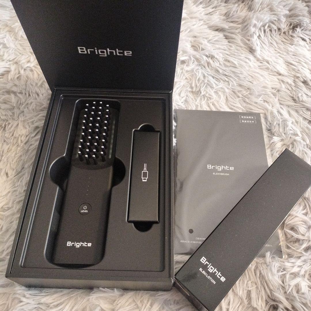 新品未使用☆Brighte 美顔器 LEDライト機能☆専用美容液付き