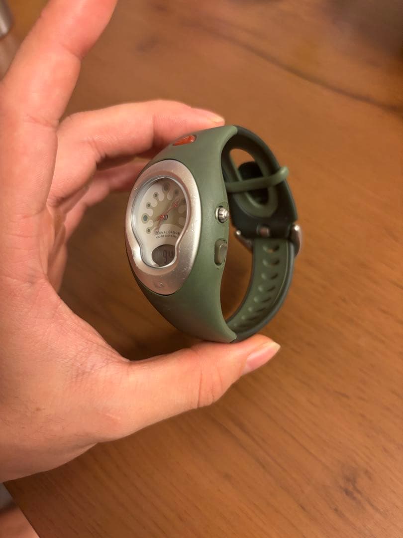 オリーブグリーン NIKE ACG AMBIENT FROZEN WATTCH