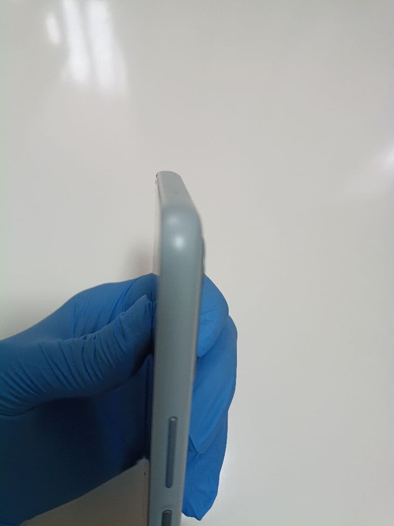 arrows We2 本体 箱あり スマホカバー付き