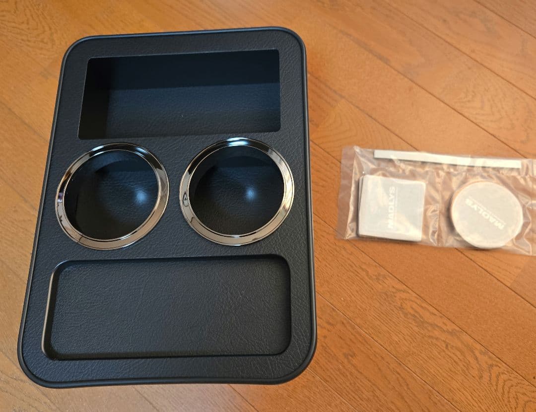 【新品】MADLYS デリカD5 後期 センターテーブル(マットブラック)