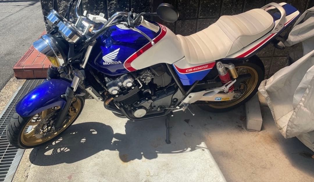 バイク シート ホワイト ストライプ