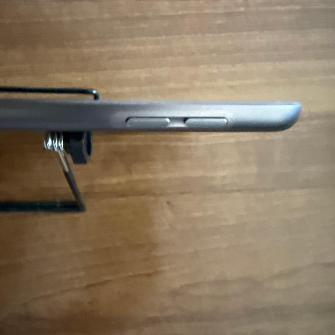 箱、付属品ありiPad 第7世代　32GBスペースグレー