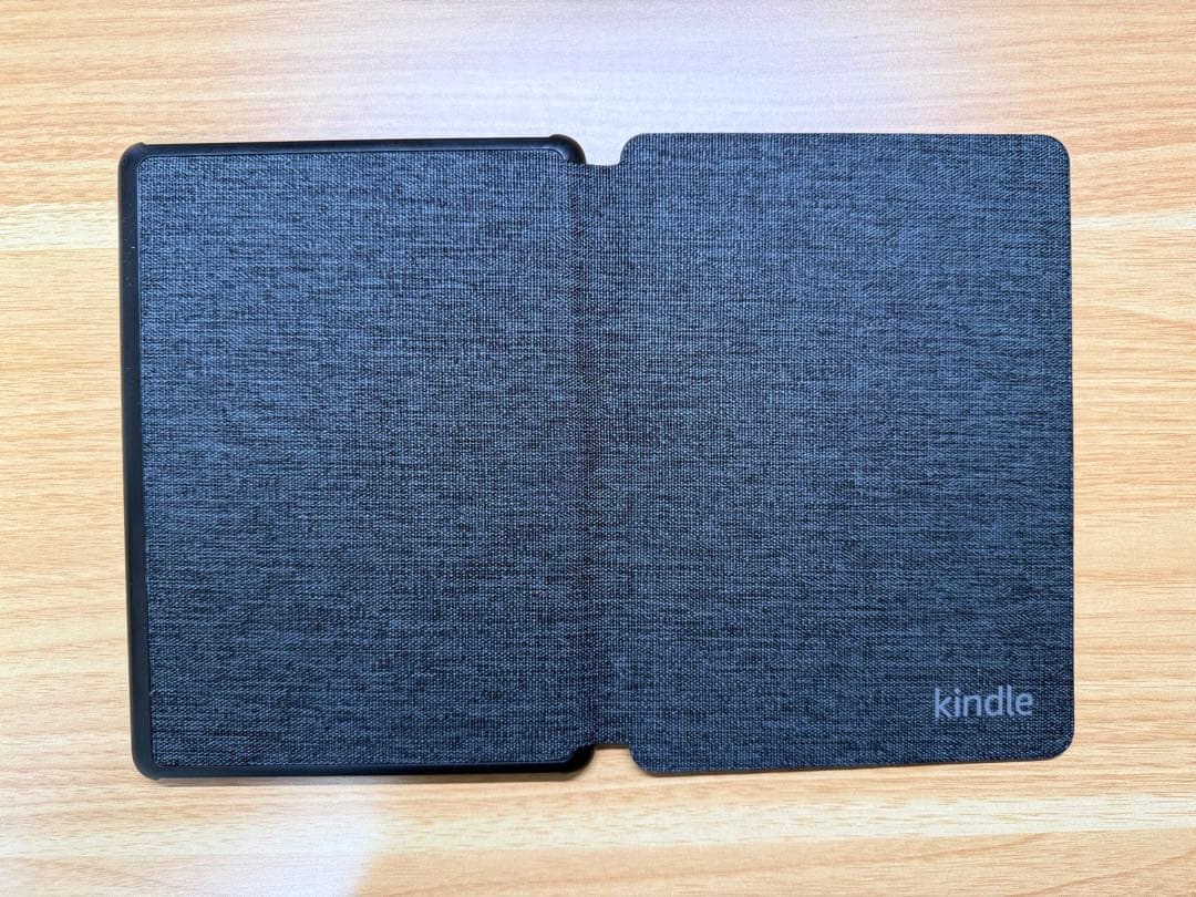 Kindle Paperwhite 第11 (8GB) 広告なし、ケース付き