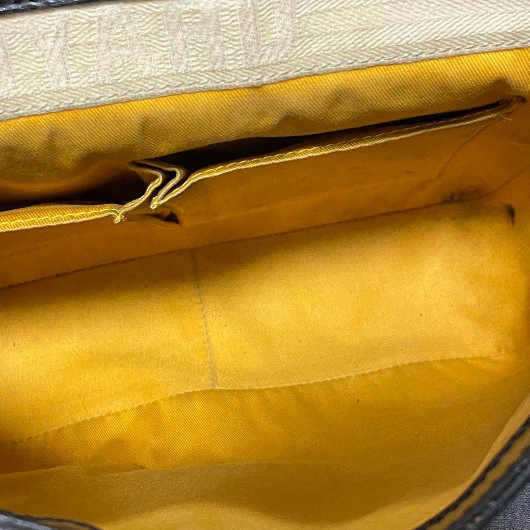 Goyard グランブルー メッセンジャーバッグ