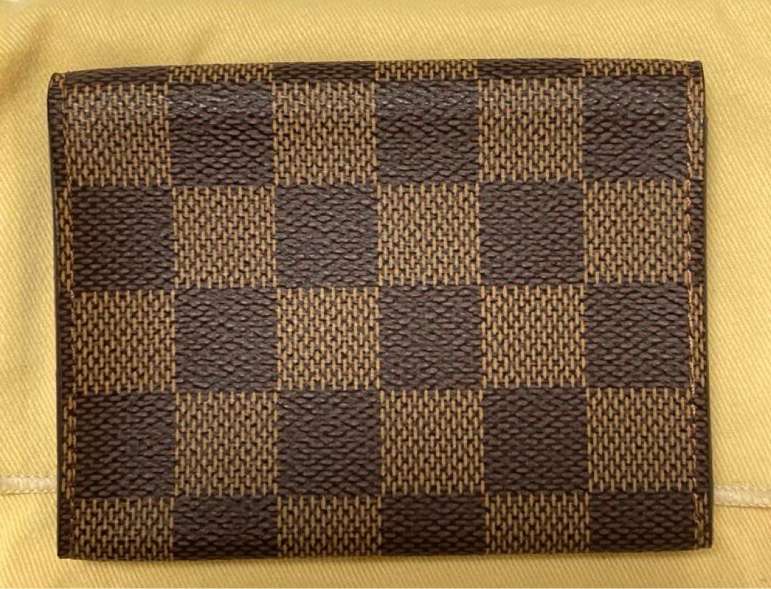 ほぼ未使用　ルイヴィトン 名刺入れ　カードケース　ダミエ　レディース　メンズ