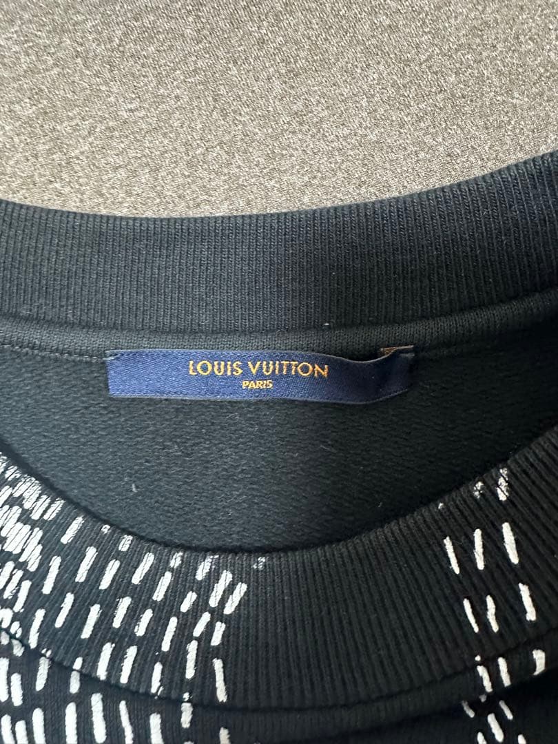 LOUIS VUITTON ブラック トレーナー