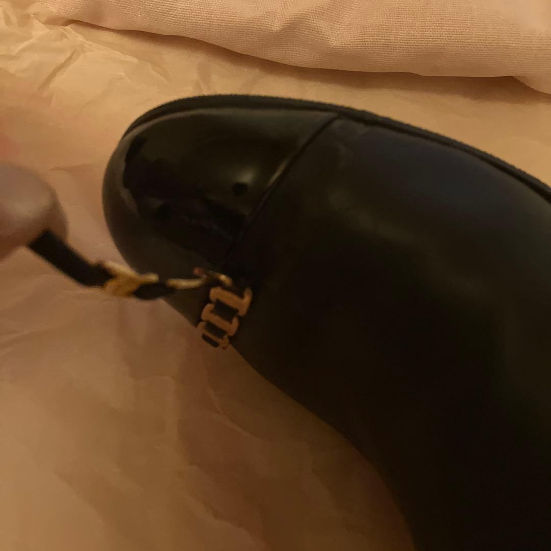 フェラガモ ヴァラチェーン　ショートブーツ　6D