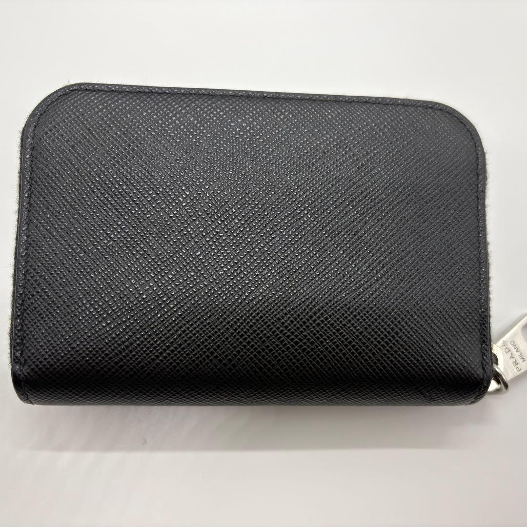 プラダ サフィアーノ エンボス三角ロゴ コンパクト 財布 ケース カード