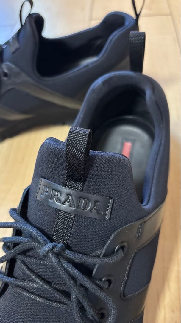 PRADA プラダ　ブラック スニーカー　4E3380