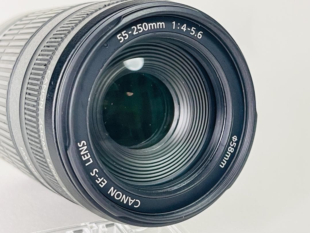 美品☘️Canon キャノン EF-S 55-250mm f4-5.6 IS