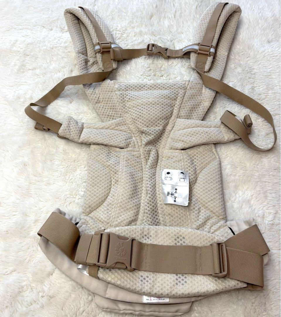 極美品【エルゴベビー】 オムニブリーズ ／ナチュラルベージュ