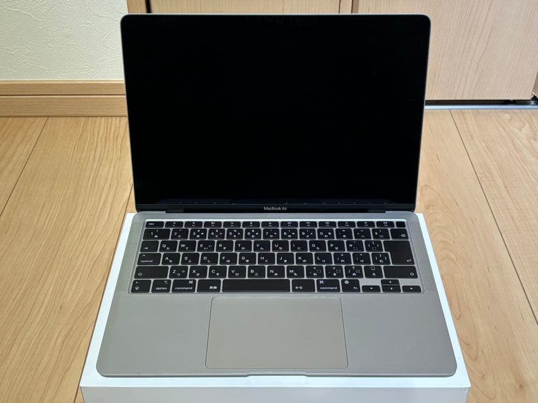 MacBook Air 2020 M1チップ搭載 13インチ シルバー