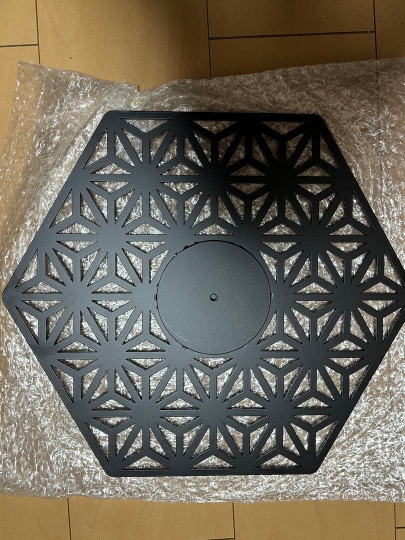 山のU 天板テーブル　asa of hexa 三脚付き