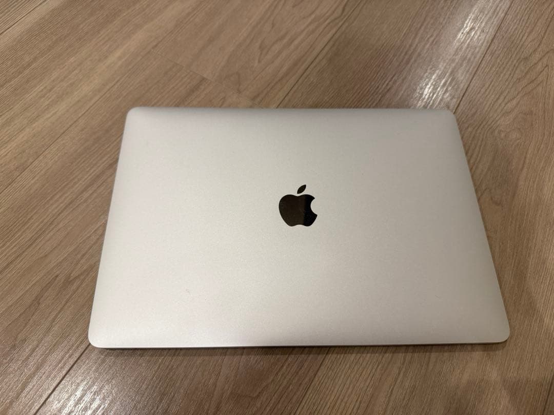 MacBook本体 MacBook Pro (13-inch, 2016)