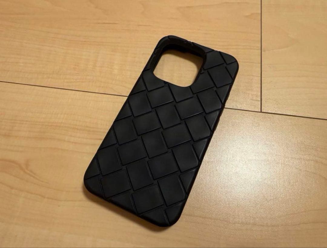 BOTTEGA VENETA iPhone16Pro ケース