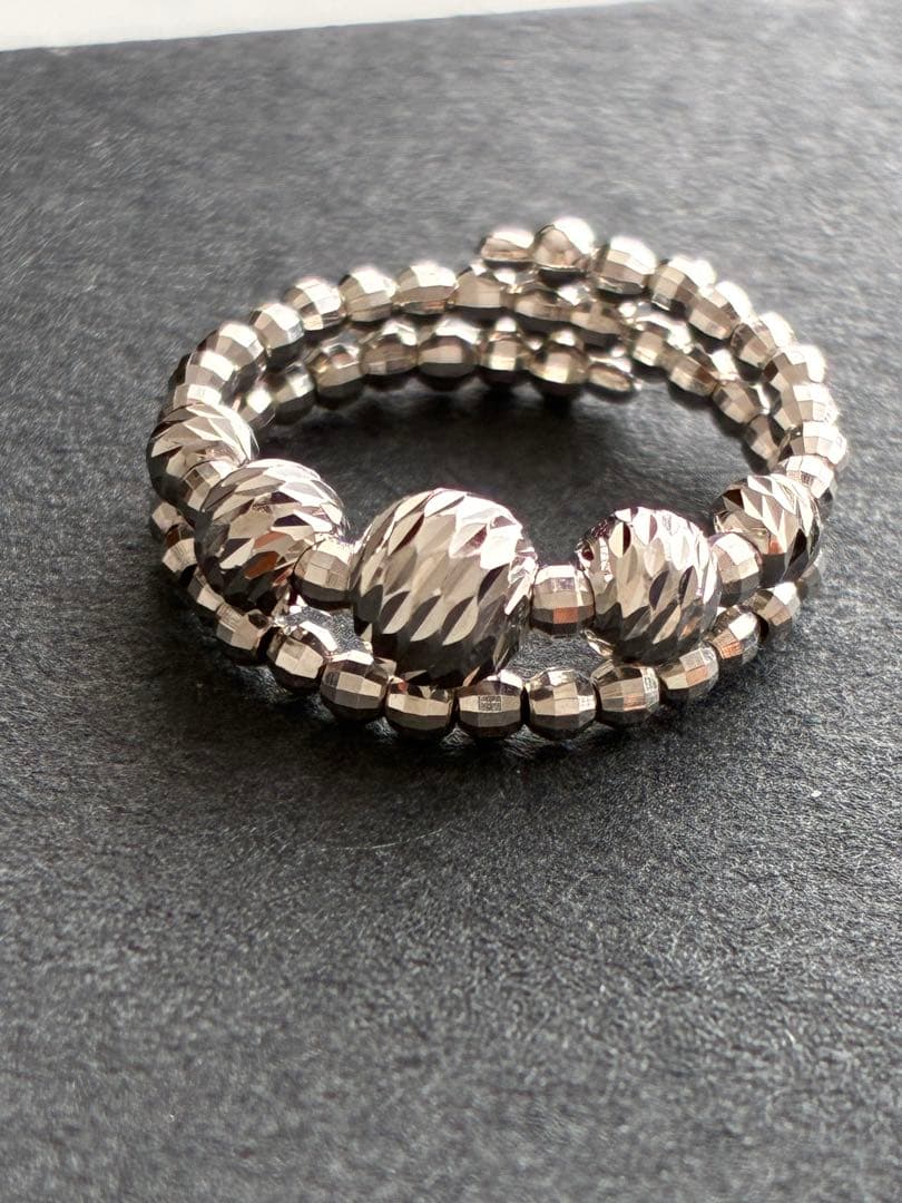 K18WG ミラーボール スパイラルリング　フリーサイズ