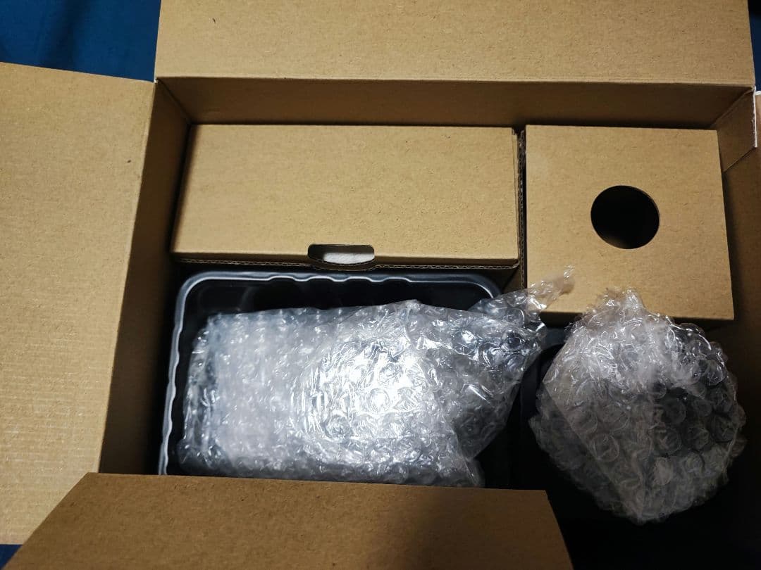 OLYMPUS PEN E-P7 ホワイト