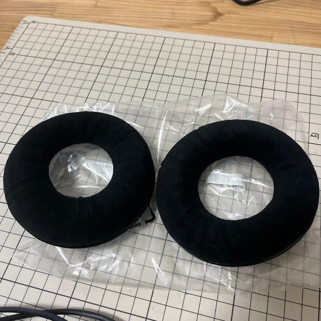 ヘッドホン AKG K240-PP Peaky P-Key