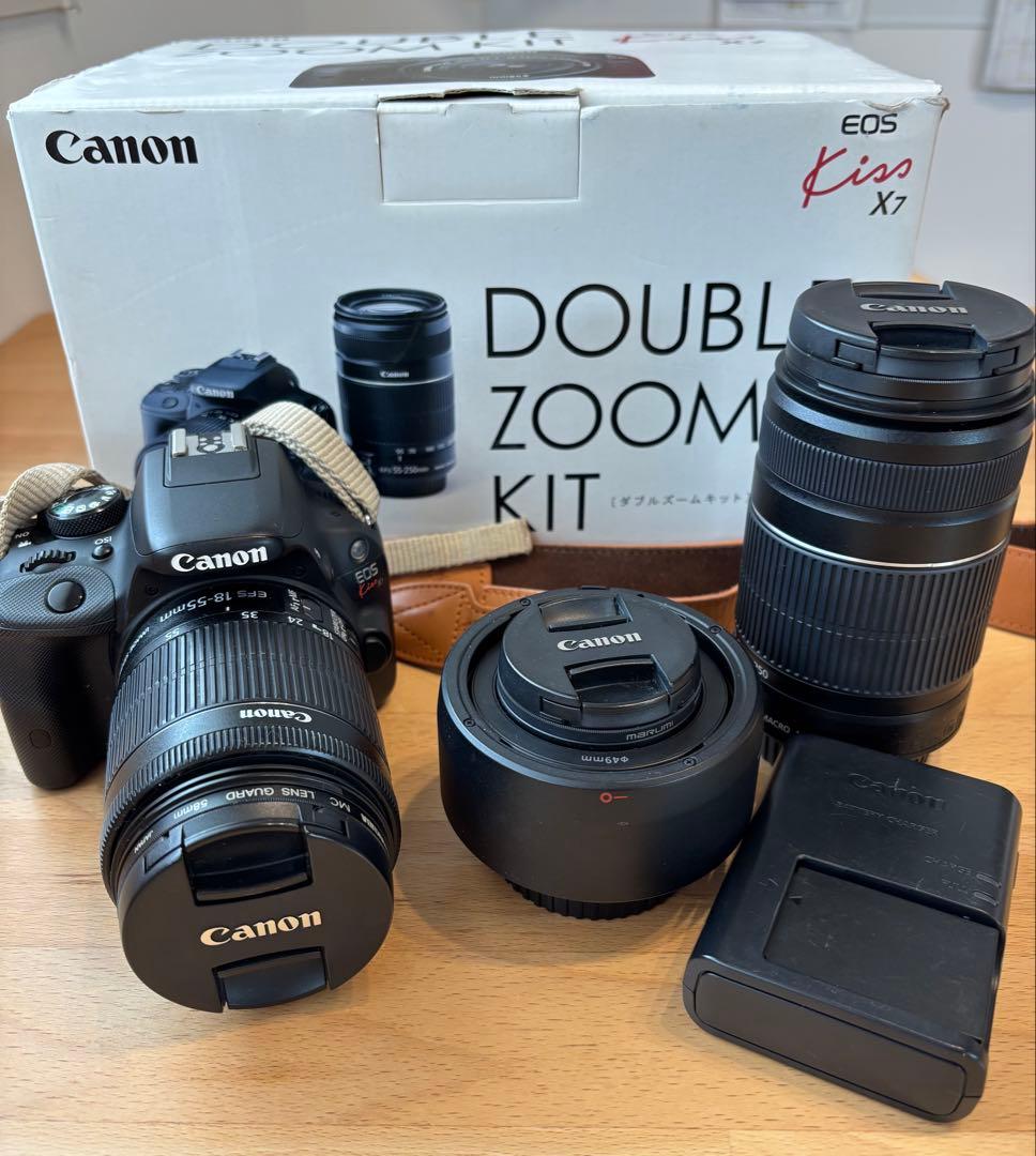 【hiro】Canon EOS Kiss X7 ダブルズーム+単焦点