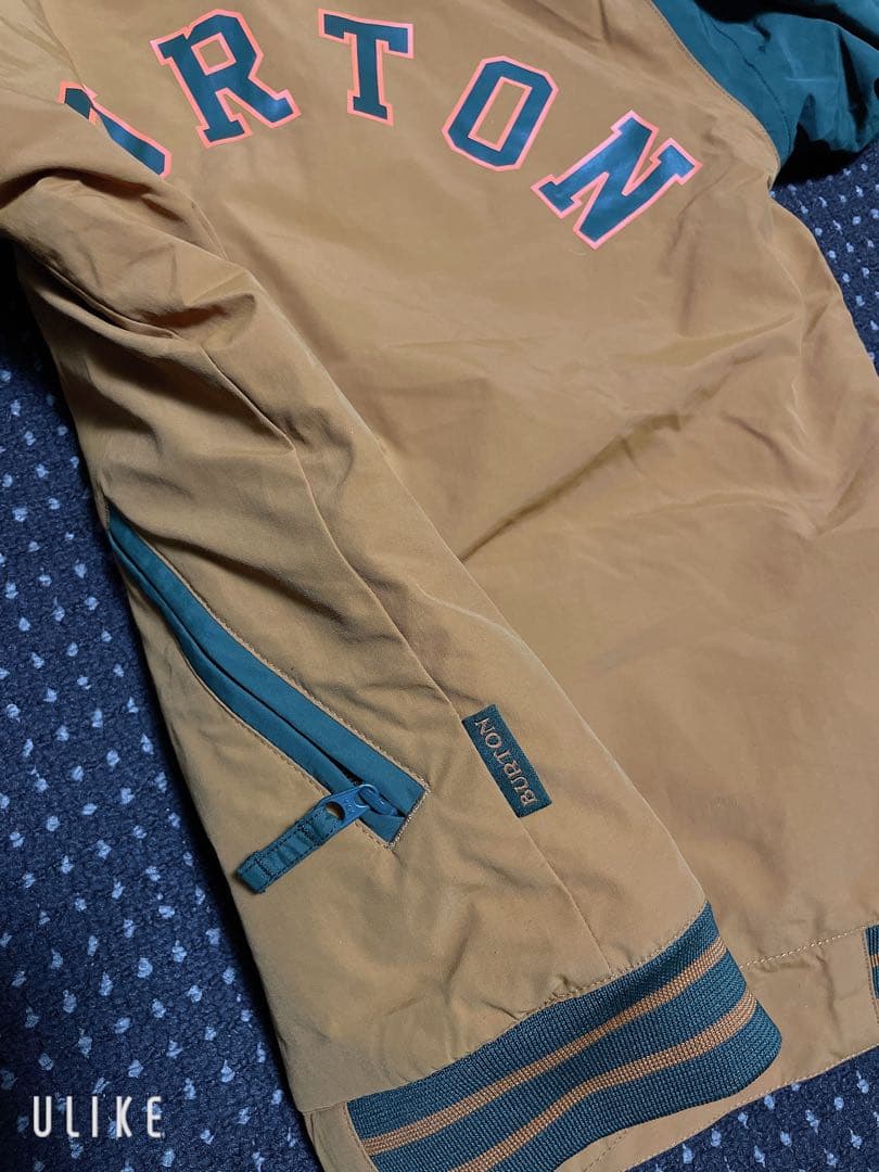 【BURTON】 Mサイズ　スノーボードウェアー キッズバートン　上下セット