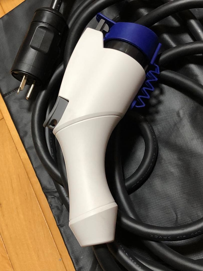 新品　三菱アウトランダー PHEV純正200V充電ケーブル