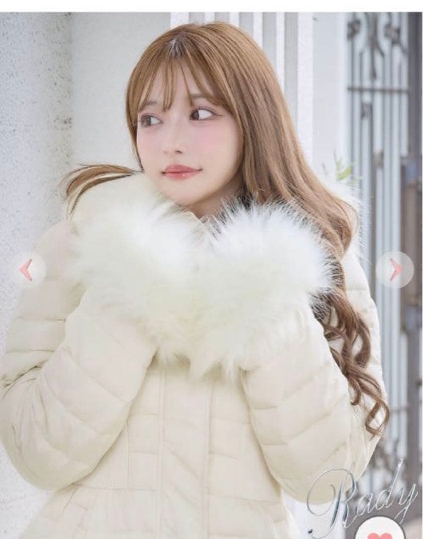 Radyレディ未使用人気完売くびれファイバーダウンコートバニラホワイトM