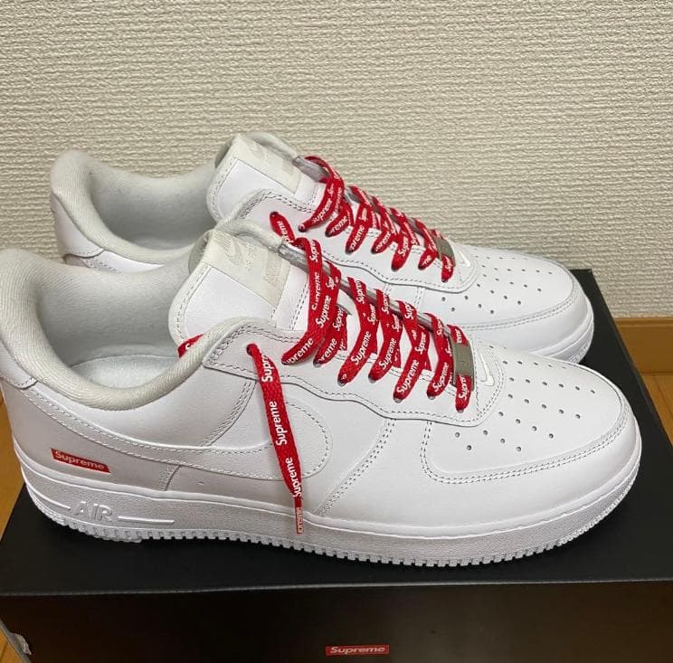 Supreme Nike Air Force 1 シュプリーム エアフォース1